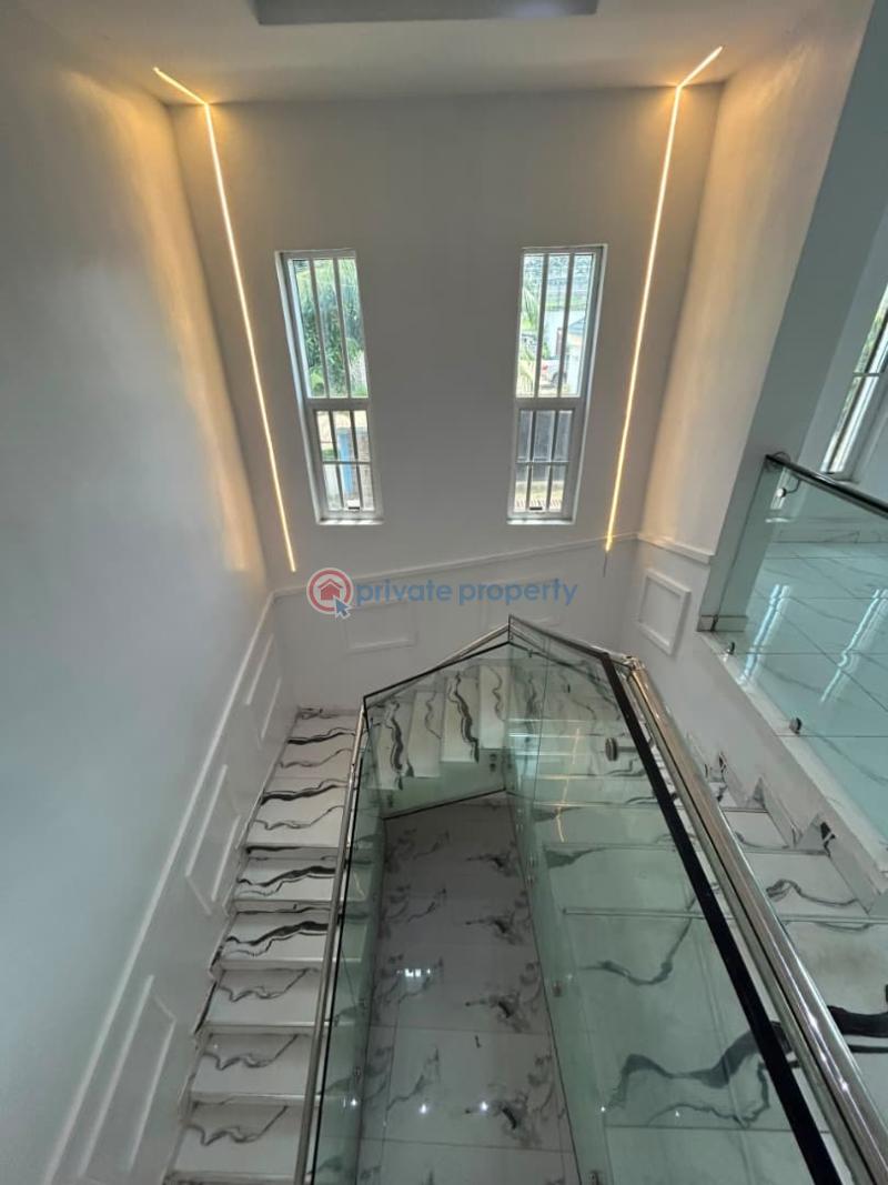 4 bedroom Block Of Flats For Rent Carlton Gate Estate Akobo Ibadan Oyo - 3