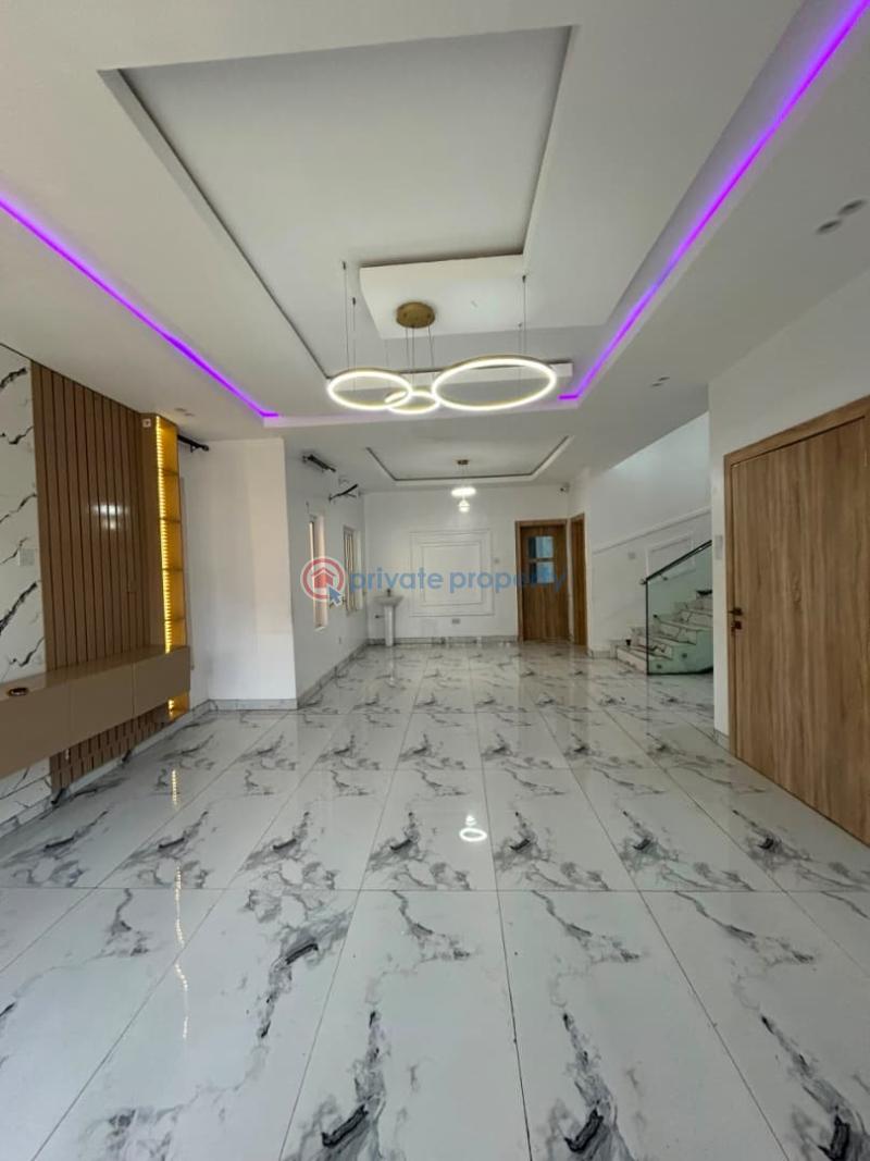 4 bedroom Block Of Flats For Rent Carlton Gate Estate Akobo Ibadan Oyo - 9