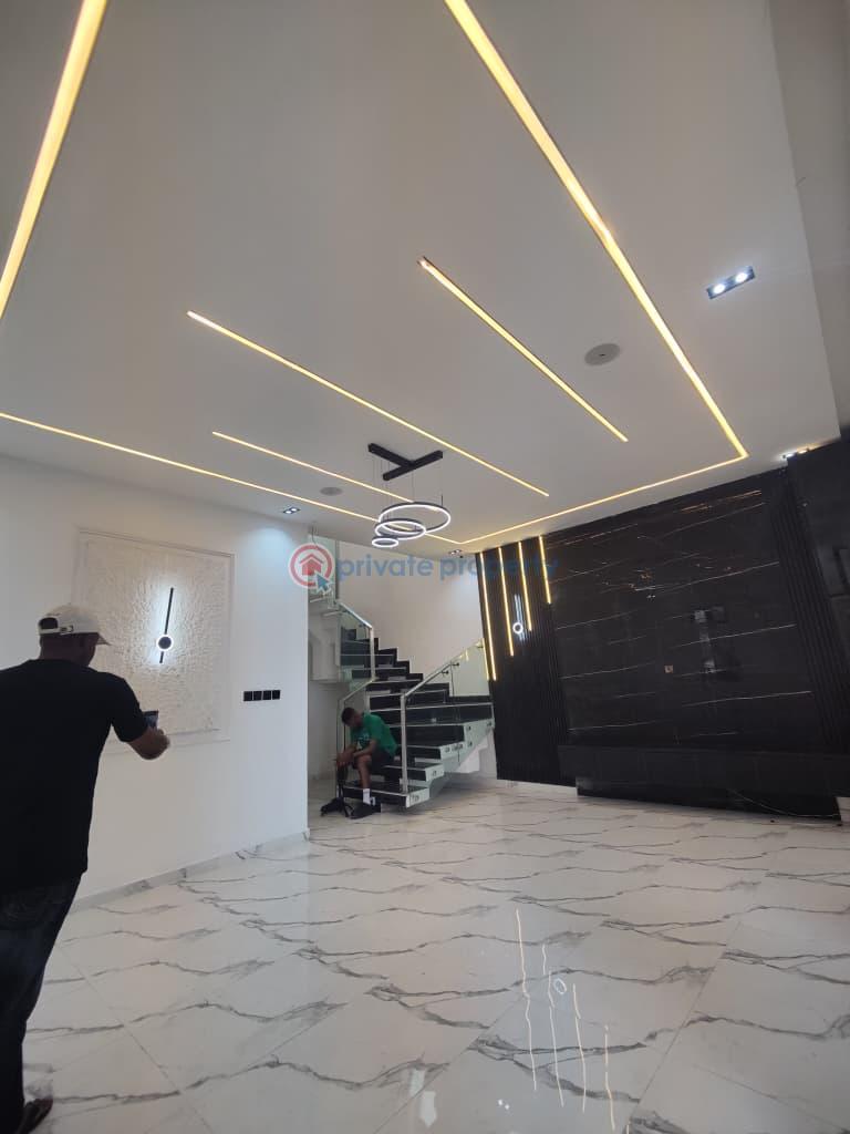 4 bedroom Semi detached Duplex For Sale Ikota Lekki Lagos - 16