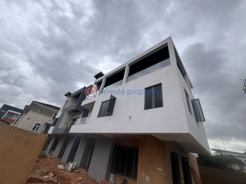 4 bedroom Semi detached Duplex For Sale . Ikeja GRA Lagos - 1