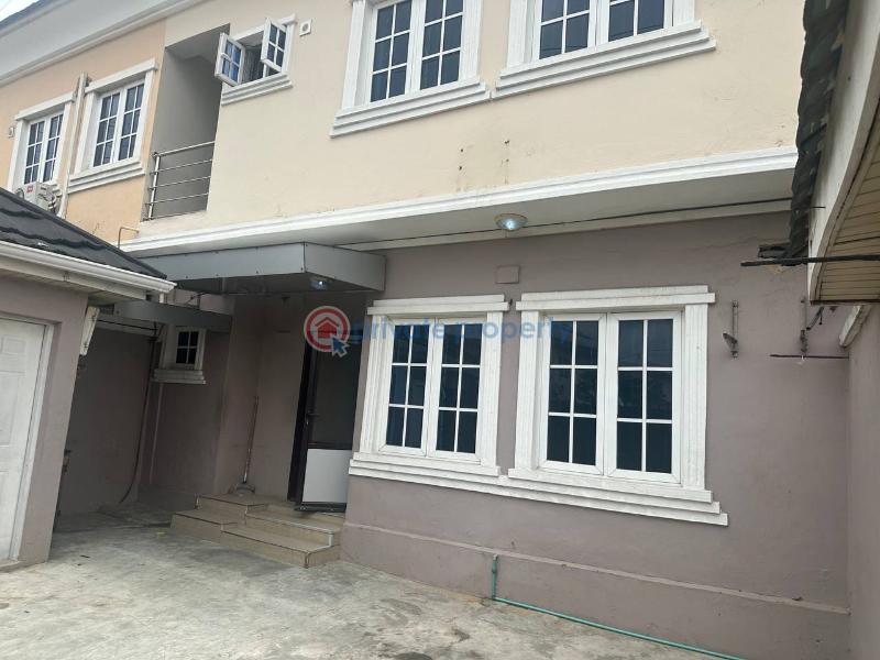 4 bedroom Semi detached Duplex For Sale Surulere Lagos