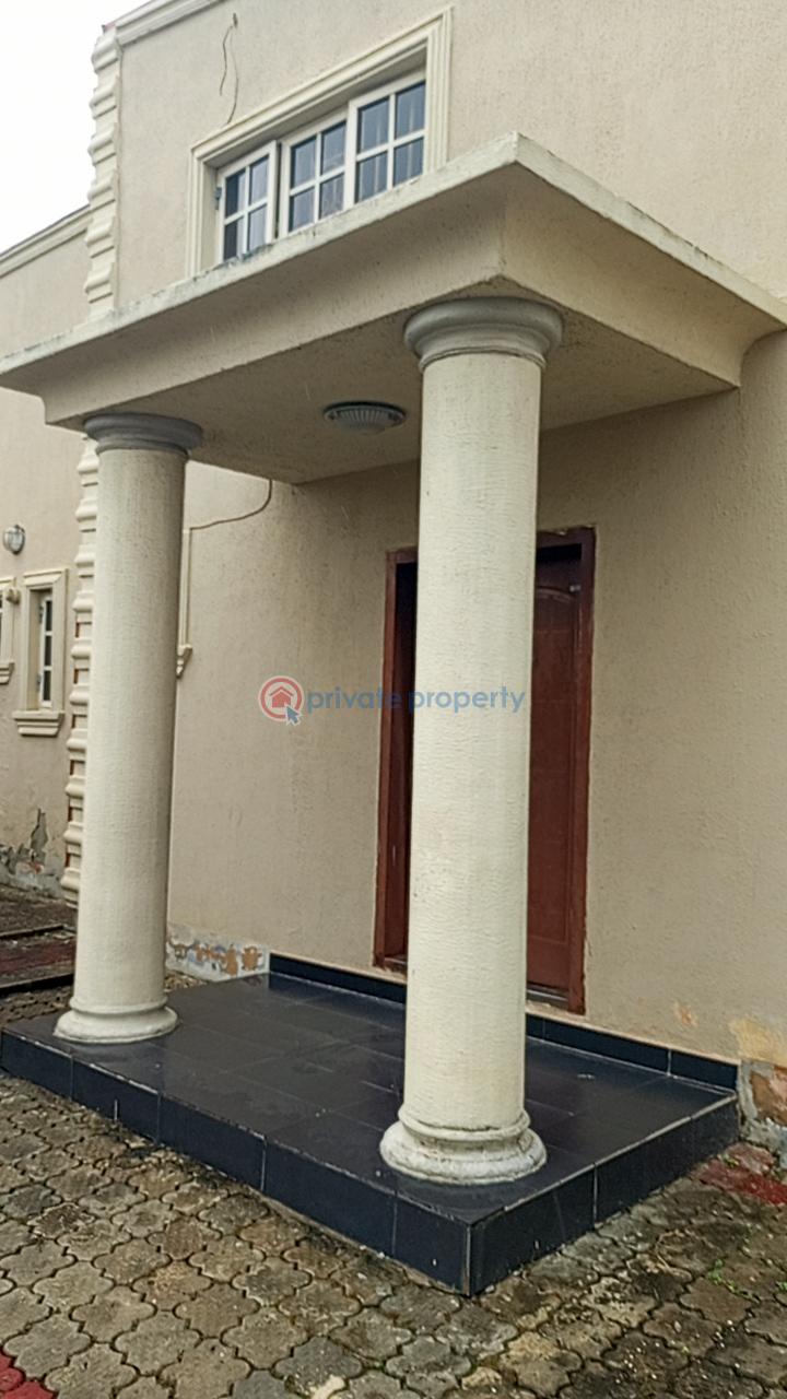 4 bedroom Semi detached Bungalow For Rent The Prestigious Mayfair Garden Estate, Well Secured Estate Ibeju-Lekki Lagos - 2