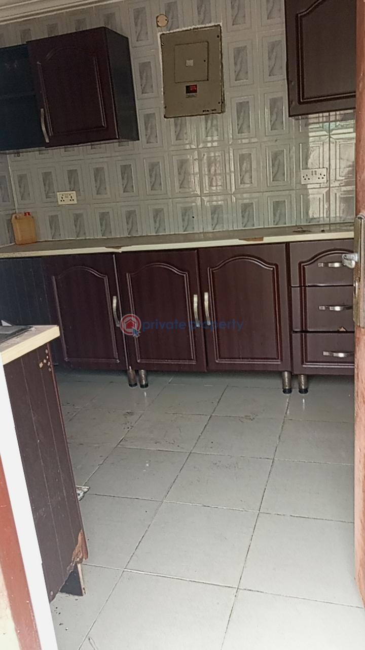 4 bedroom Semi detached Bungalow For Rent The Prestigious Mayfair Garden Estate, Well Secured Estate Ibeju-Lekki Lagos - 3