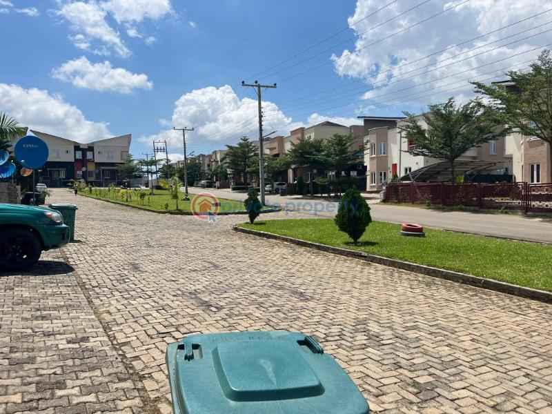 4 bedroom Semi detached Duplex For Sale Paradise Estate Life Camp Abuja Phase 3  - 7