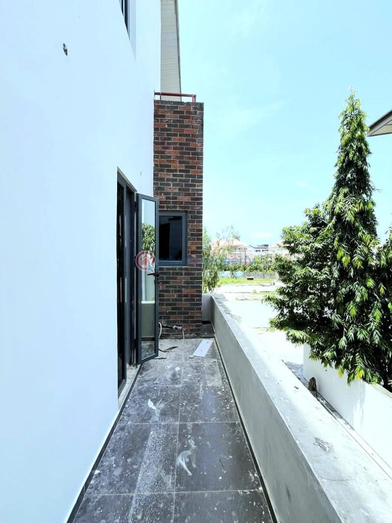4 bedroom Semi detached Duplex For Sale Oniru Victoria Island Lagos - 3
