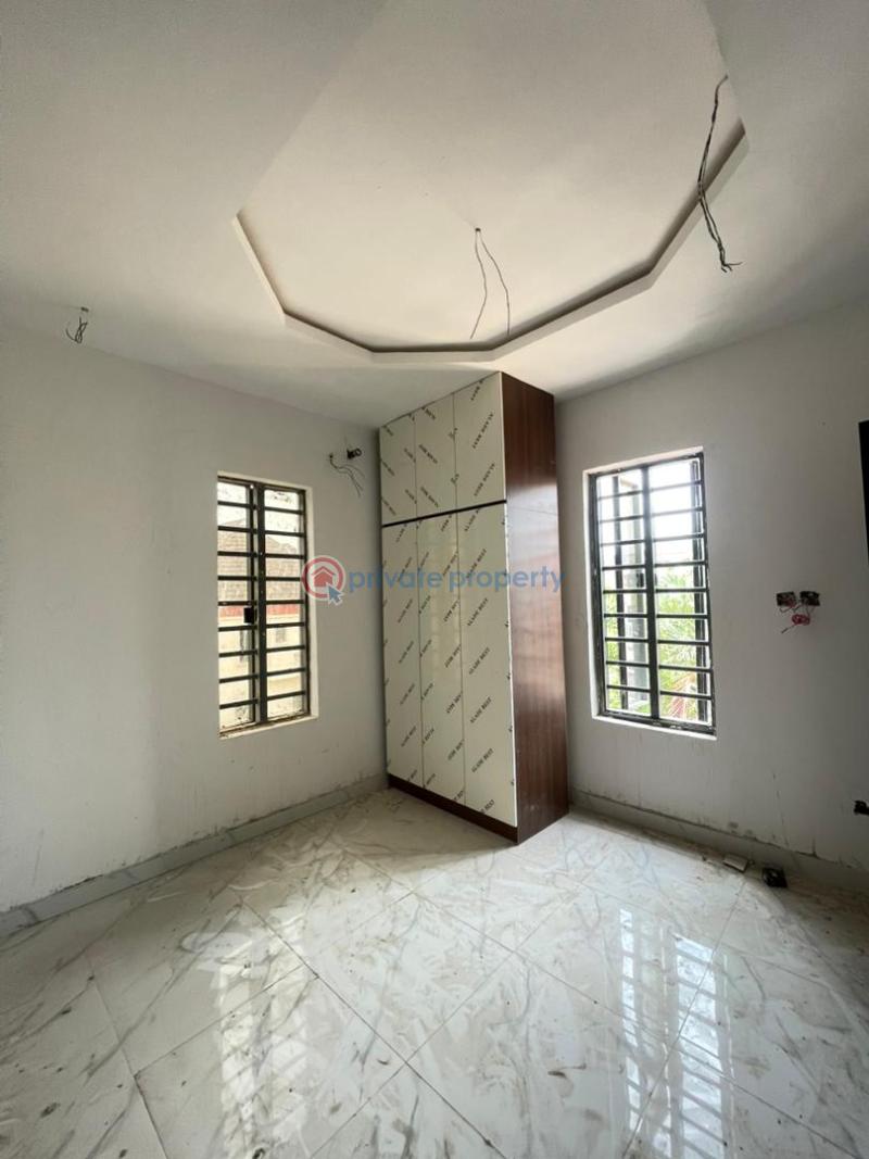 4 bedroom Semi detached Duplex For Sale Magodo GRA Phase 1 Ojodu Lagos - 3