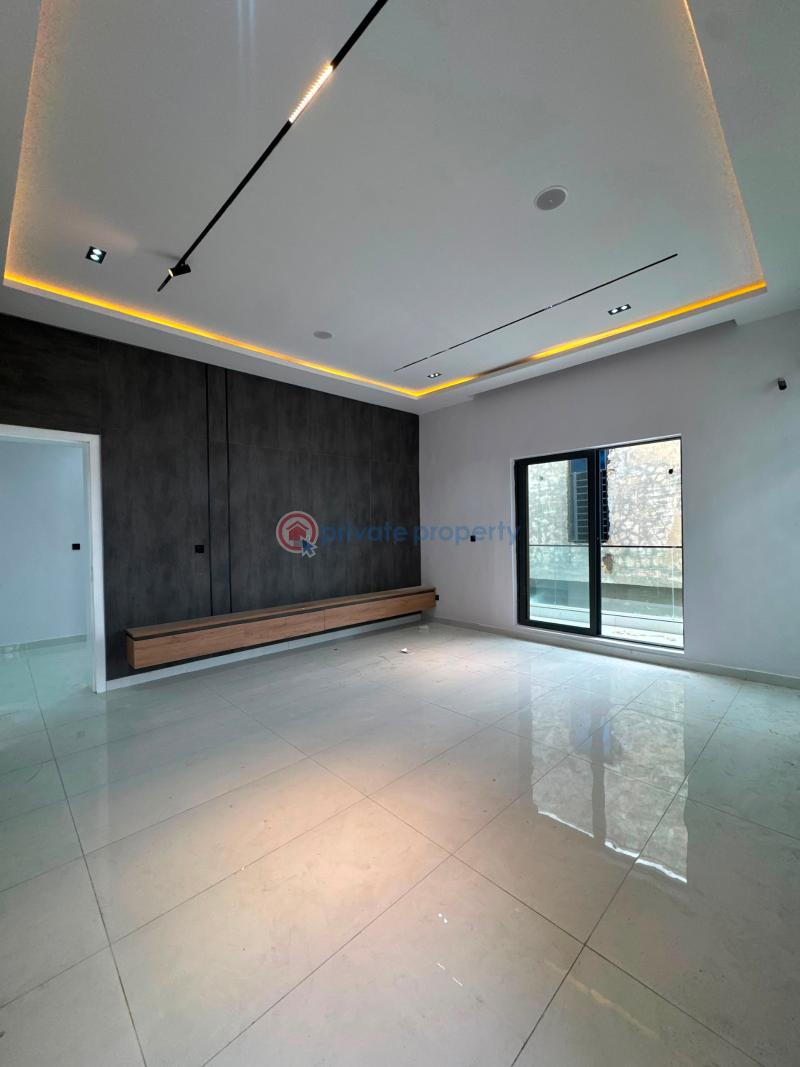 4 bedroom House For Sale Ikota Lekki Lagos - 3