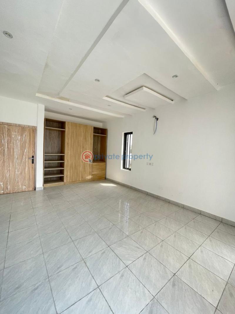 4 bedroom Semi detached Duplex For Sale Ologolo Lekki Lagos - 0