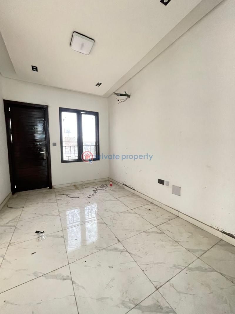 4 bedroom Semi detached Duplex For Sale Ogudu GRA Lagos - 4
