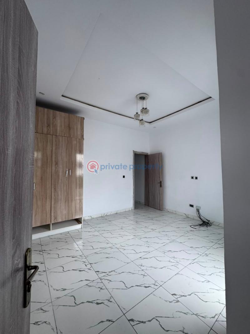 4 bedroom Semi detached Duplex For Rent Ikota Gra Lekki Ikota Lekki Lagos - 2