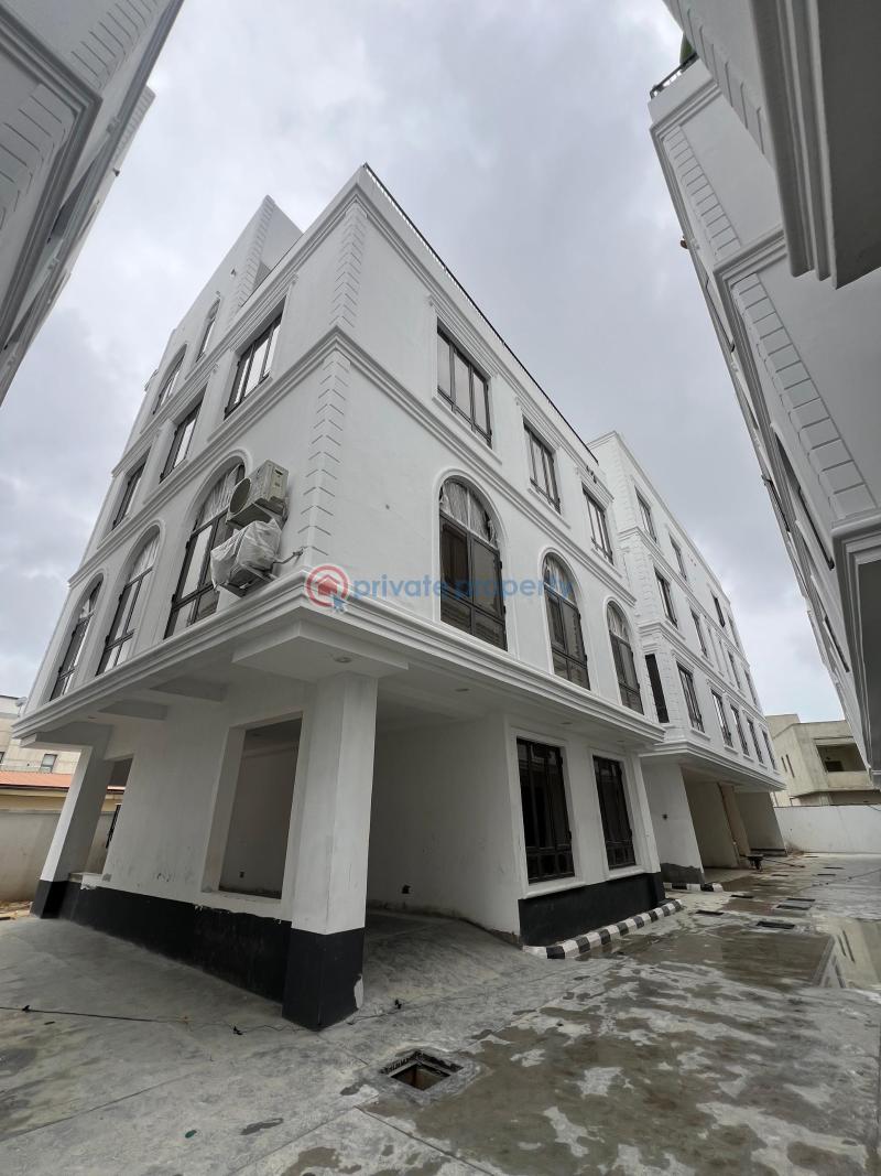 4 bedroom Semi detached Duplex For Sale Old Ikoyi Lagos - 0