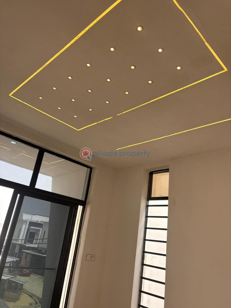 4 bedroom Semi detached Duplex For Sale Ikota Gra Ikota Lekki Lagos - 18