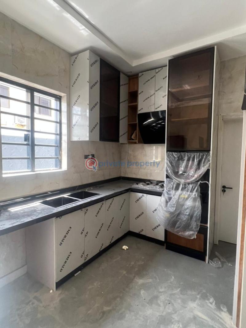 4 bedroom Semi detached Duplex For Sale Magodo Gra Phrase 1 Magodo GRA Phase 1 Ojodu Lagos - 7