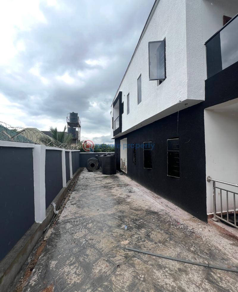 4 bedroom Semi detached Duplex For Sale Trans Ekulu Enugu Area  - 2