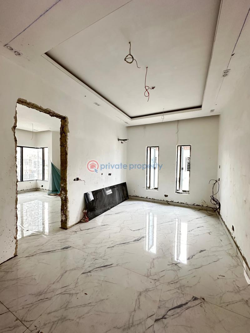 4 bedroom Semi detached Duplex For Sale Estate Lekki Phase 1 Lagos - 2
