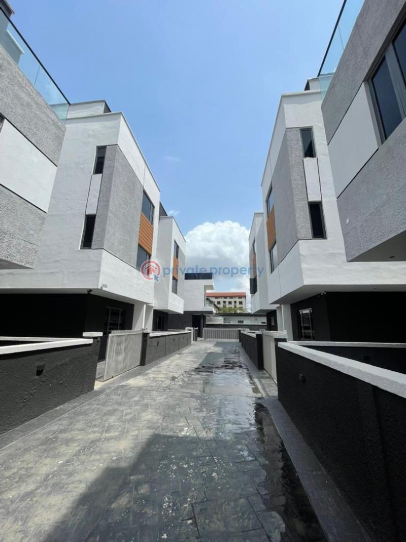 4 bedroom Semi detached Duplex For Sale Adeniyi Jones Ikeja Lagos - 9