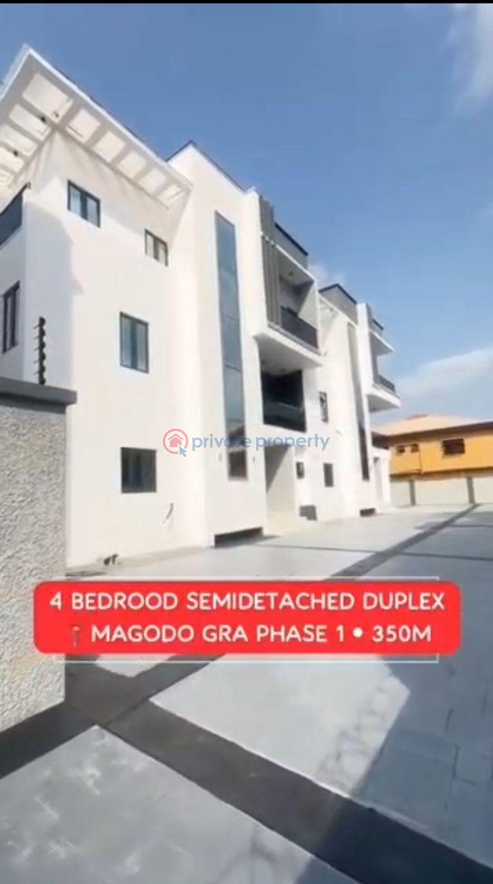 4 bedroom Semi detached Duplex For Sale Magodo Gra Phase 1 Kosofe/Ikosi Lagos - 0