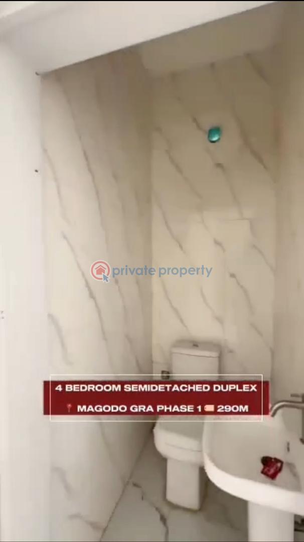 4 bedroom Semi detached Duplex For Sale Magodo Gra Phase 1 Kosofe/Ikosi Lagos - 3
