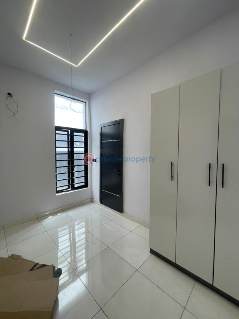 4 bedroom Semi detached Duplex For Sale Ikota Lekki Lagos - 3