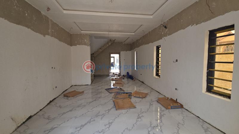 4 bedroom Semi detached Duplex For Sale Ajao Estate Maryland Lagos - 6