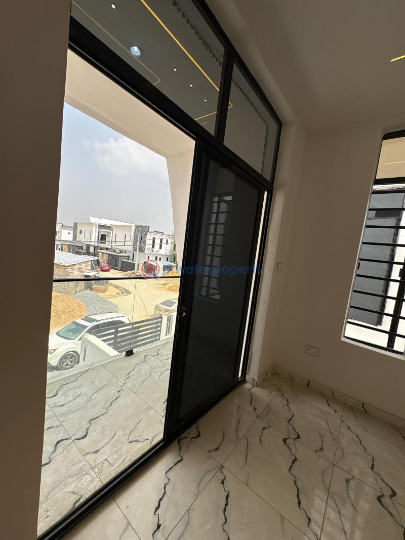 4 bedroom Semi detached Duplex For Sale Ikota Gra Ikota Lekki Lagos - 15