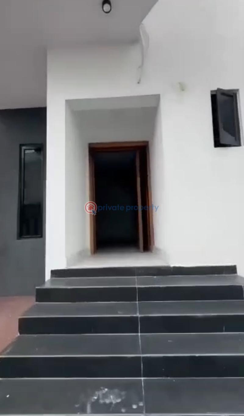 4 bedroom Flat & Apartment For Sale Ajah Lagos - 3
