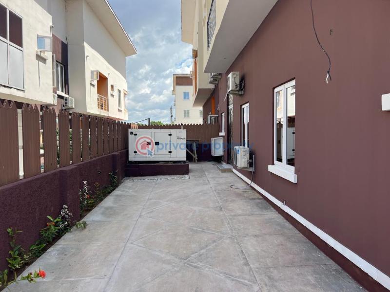 4 bedroom Semi detached Duplex For Sale Paradise Estate Life Camp Abuja Phase 3  - 9