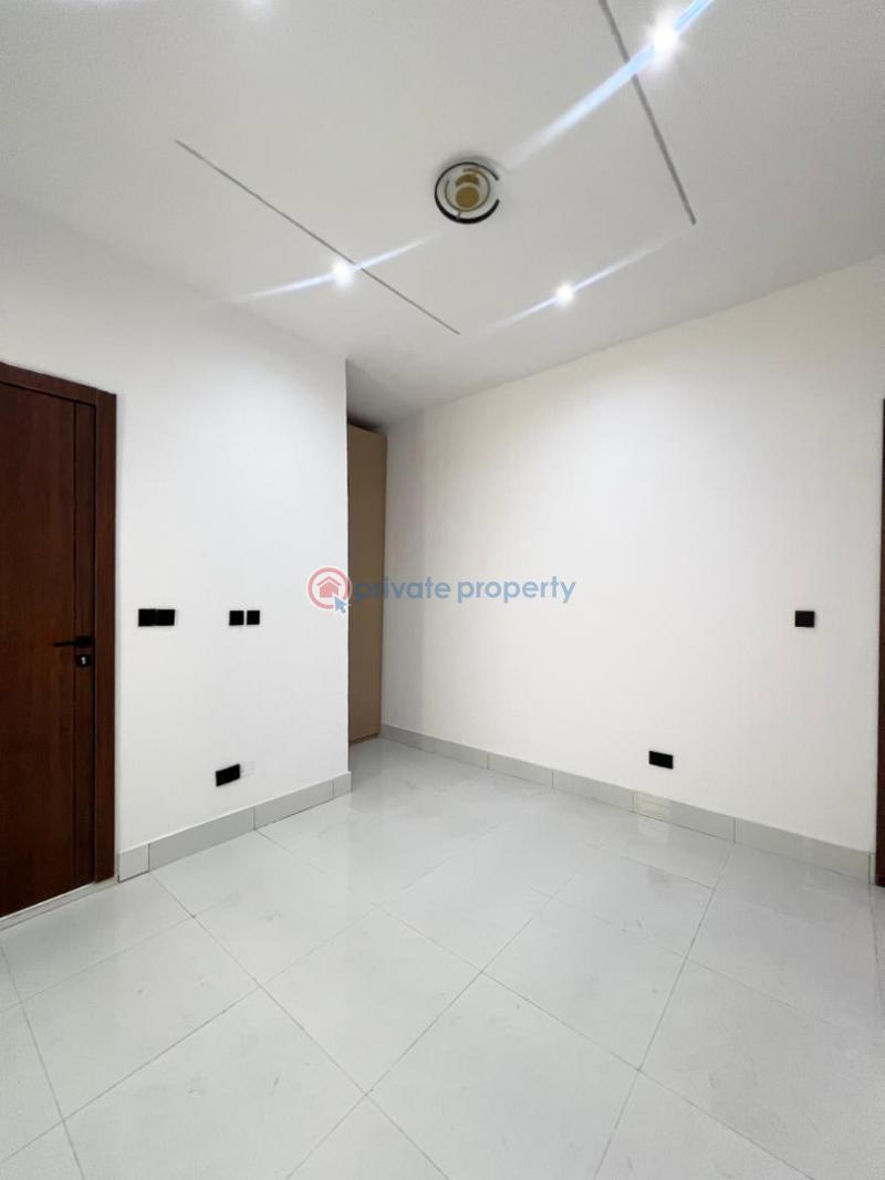 4 bedroom semi detached duplex - 13 4 bedroom Semi detached Duplex For Sale Ajah Lagos - 13