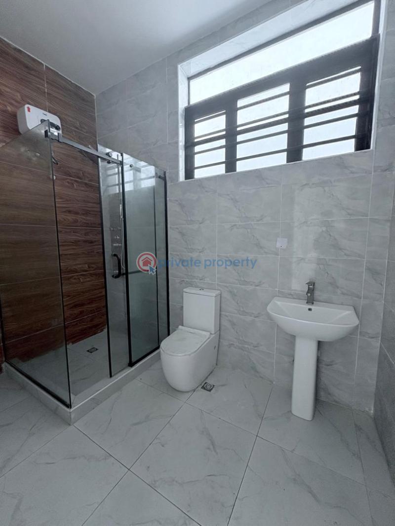 4 bedroom Semi detached Duplex For Sale Ikota Lekki Lagos - 4