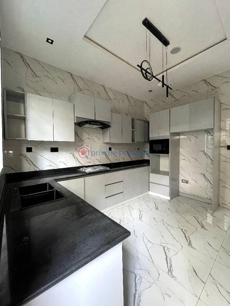 4 bedroom Semi detached Duplex For Sale Estate Lekki Expressway Lagos - 11