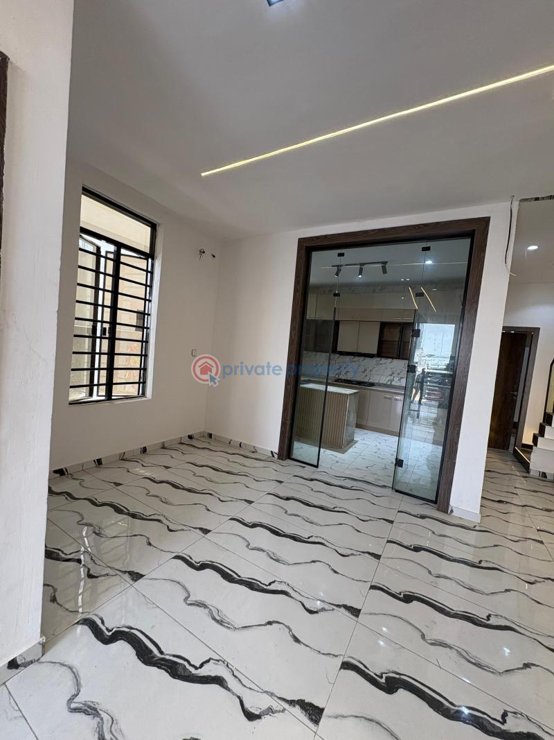 4 bedroom Semi detached Duplex For Sale Ikota Gra Ikota Lekki Lagos - 16