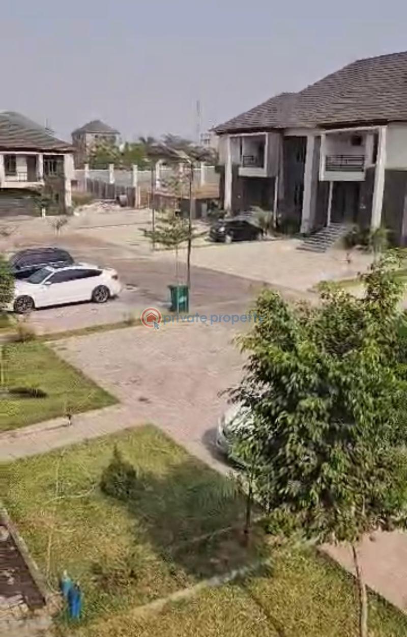 4 bedroom Semi detached Duplex For Sale Karmo Abuja Phase 3  - 4