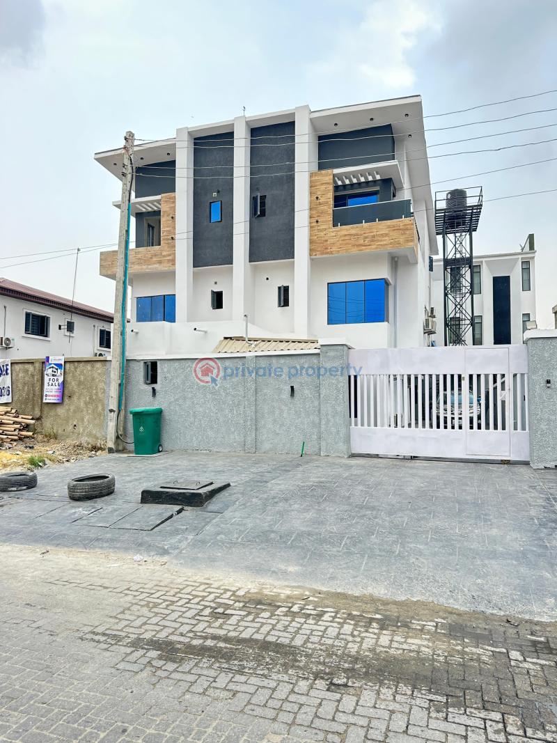 4 bedroom Semi detached Duplex For Sale Estate Lekki Phase 1 Lagos - 0