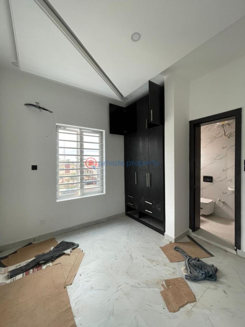 4 bedroom Semi detached Duplex For Sale Opebi Ikeja Lagos - 12