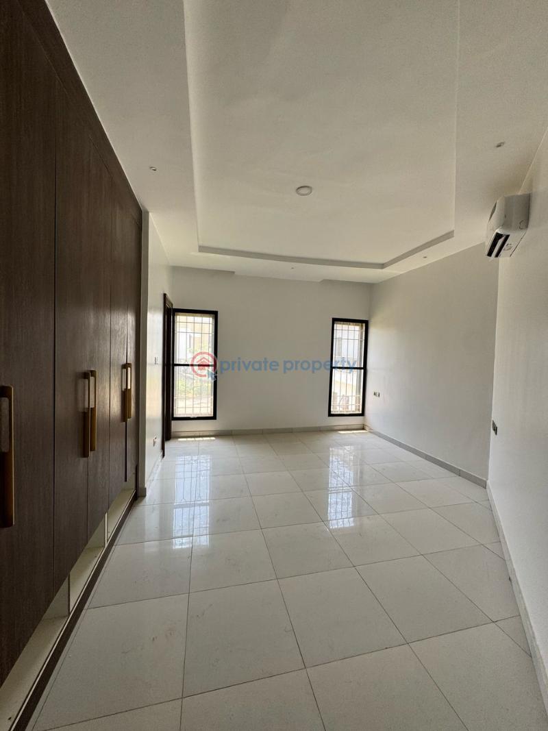 4 bedroom House For Sale Life Camp Abuja Phase 3  - 3