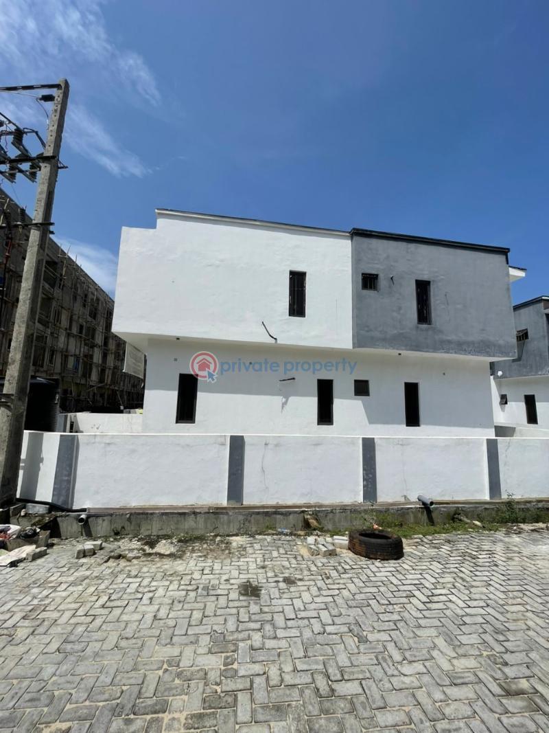 4 bedroom Semi detached Duplex For Sale Ologolo Lekki Lagos - 1