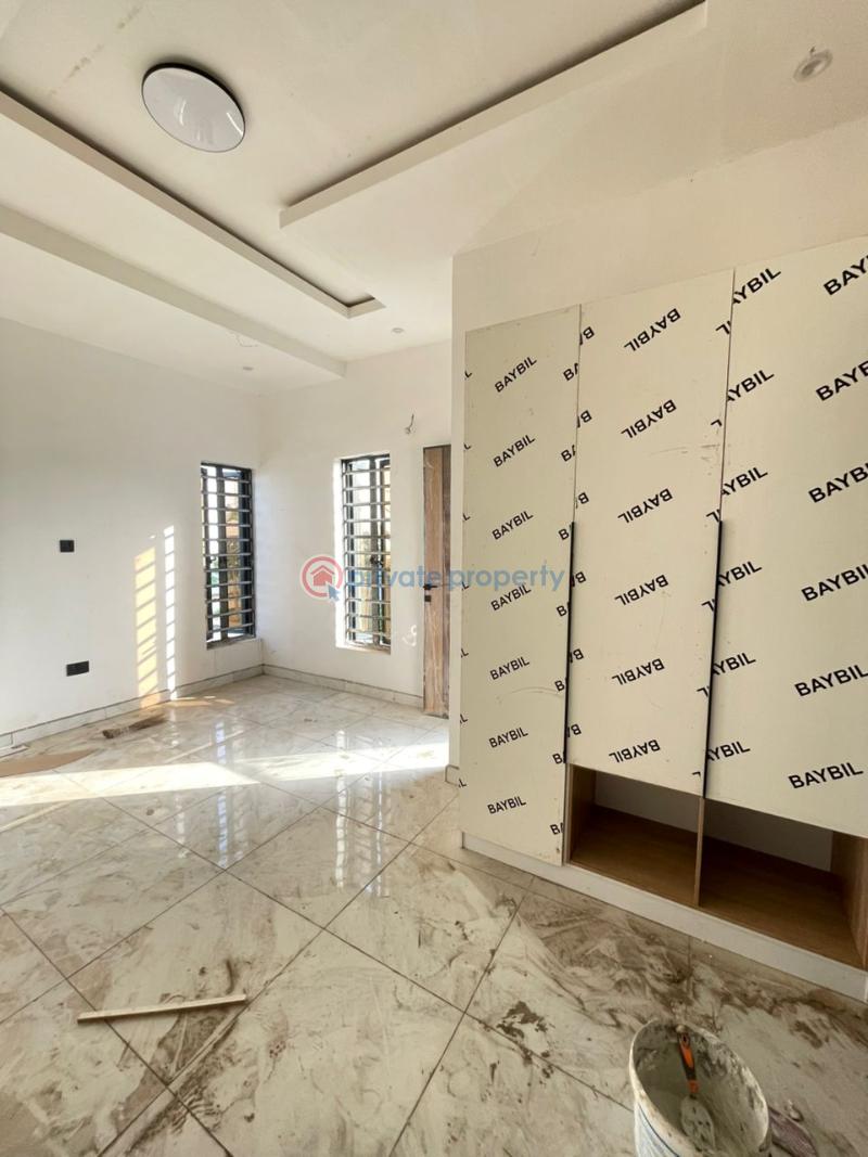 4 bedroom Semi detached Duplex For Sale Ogudu GRA Lagos - 10
