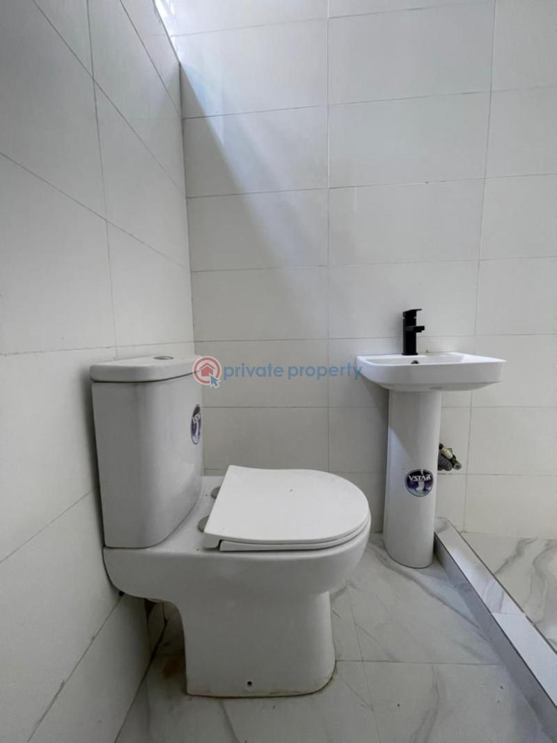 4 bedroom Semi detached Duplex For Sale Ikota Lekki Lagos - 4