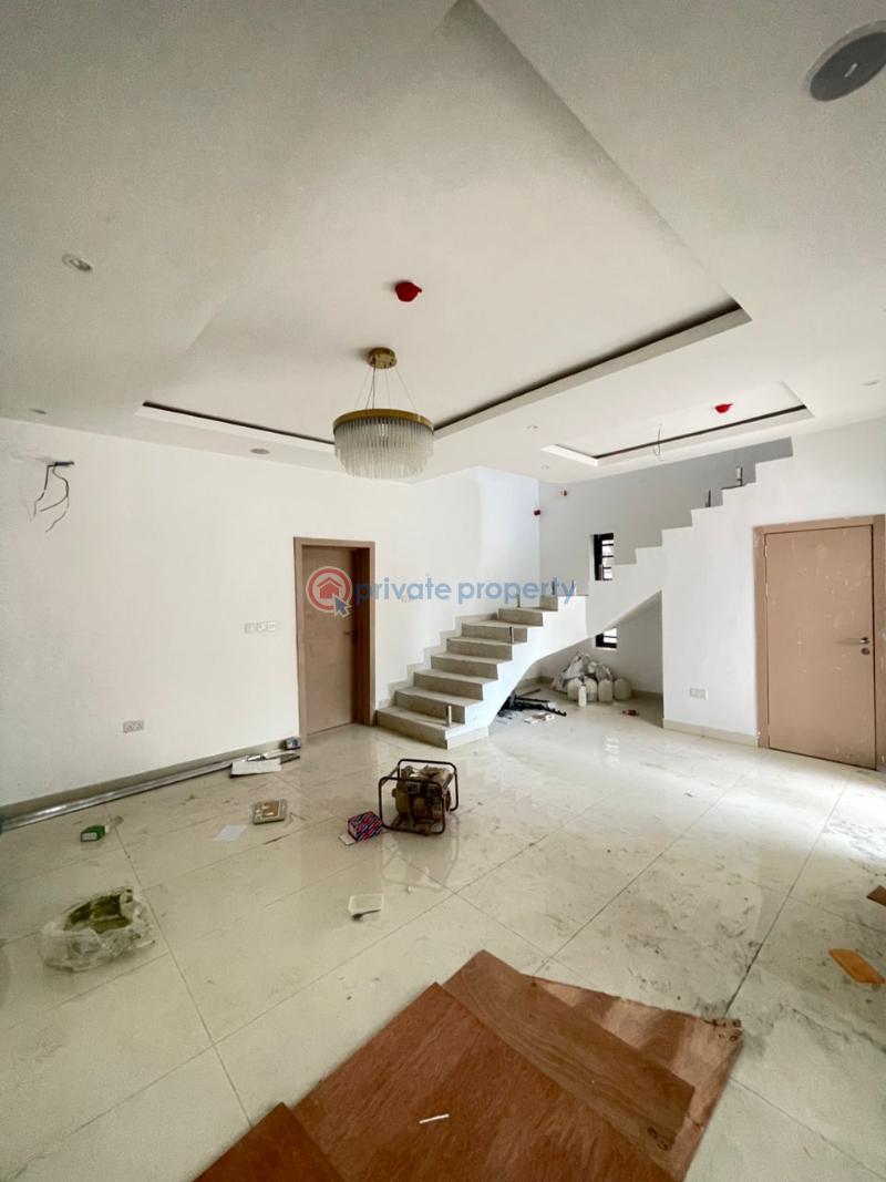 4 bedroom Semi detached Duplex For Sale Surulere Lagos - 3