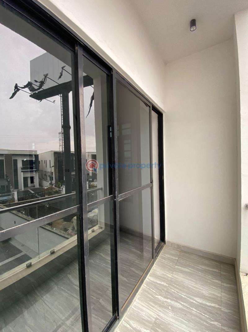 4 bedroom Semi detached Duplex For Sale Ologolo Lekki Lagos - 2