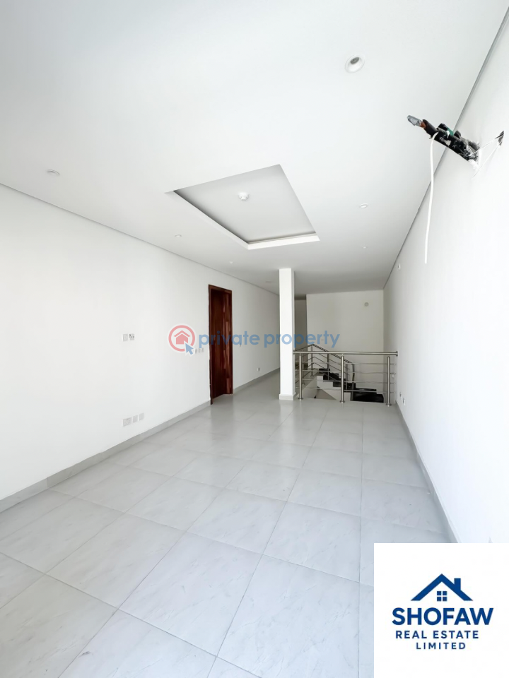 4 bedroom Semi detached Duplex For Sale Chevron Lekki Chevron Drive Lekki Lagos - 4