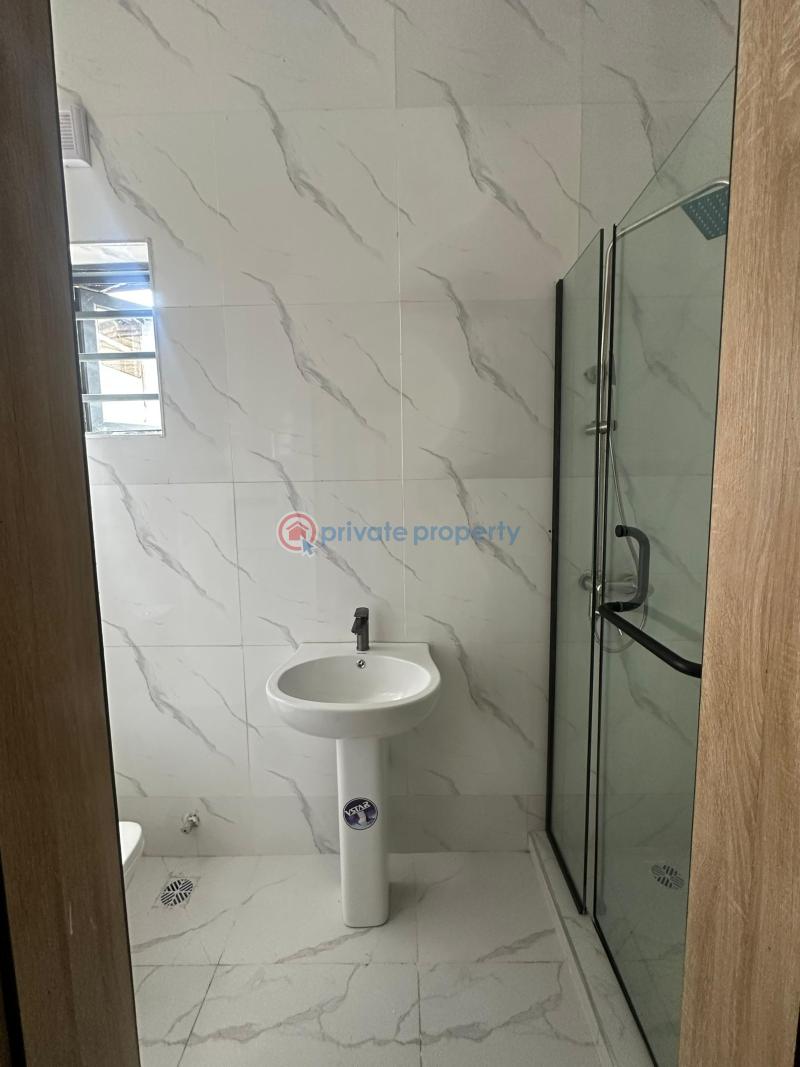 4 bedroom Semi detached Duplex For Sale Lekki Lagos - 3