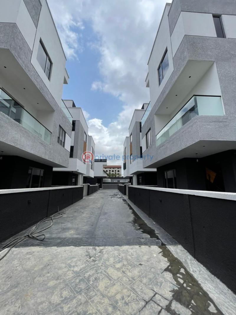 4 bedroom Semi detached Duplex For Sale Adeniyi Jones Ikeja Lagos - 15