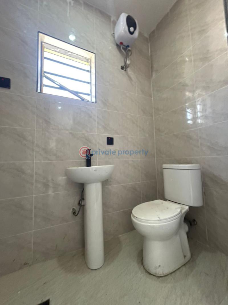 4 bedroom Semi detached Duplex For Sale Orchid Oral Estate Lekki Lagos - 11