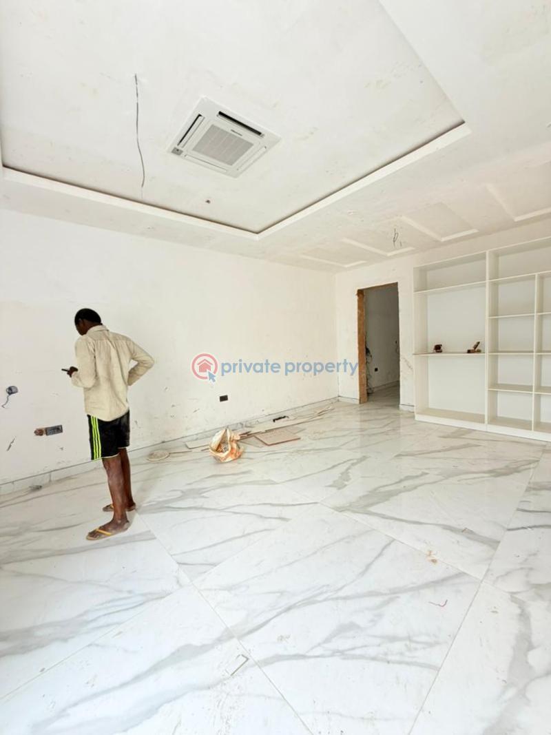 4 bedroom Semi detached Duplex For Sale Ikeja GRA Lagos - 2