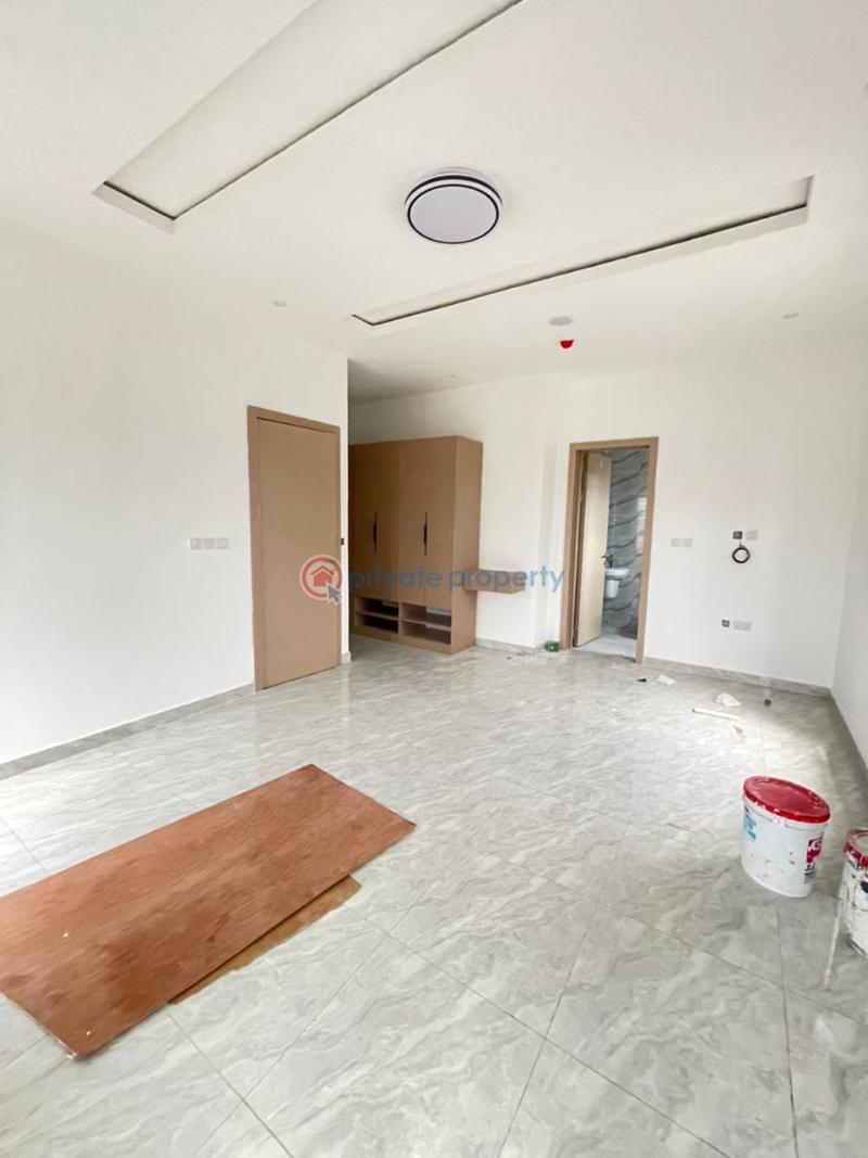 4 bedroom Semi detached Duplex For Sale Surulere Lagos - 9