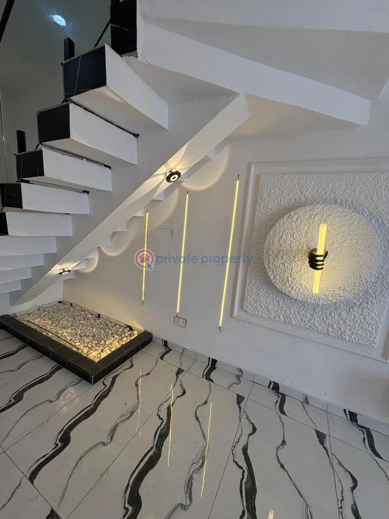 4 bedroom Semi detached Duplex For Sale Ikota Gra Ikota Lekki Lagos - 21