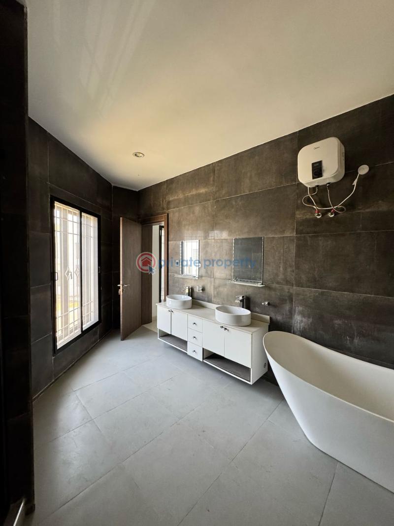 4 bedroom House For Sale Life Camp Abuja Phase 3  - 1