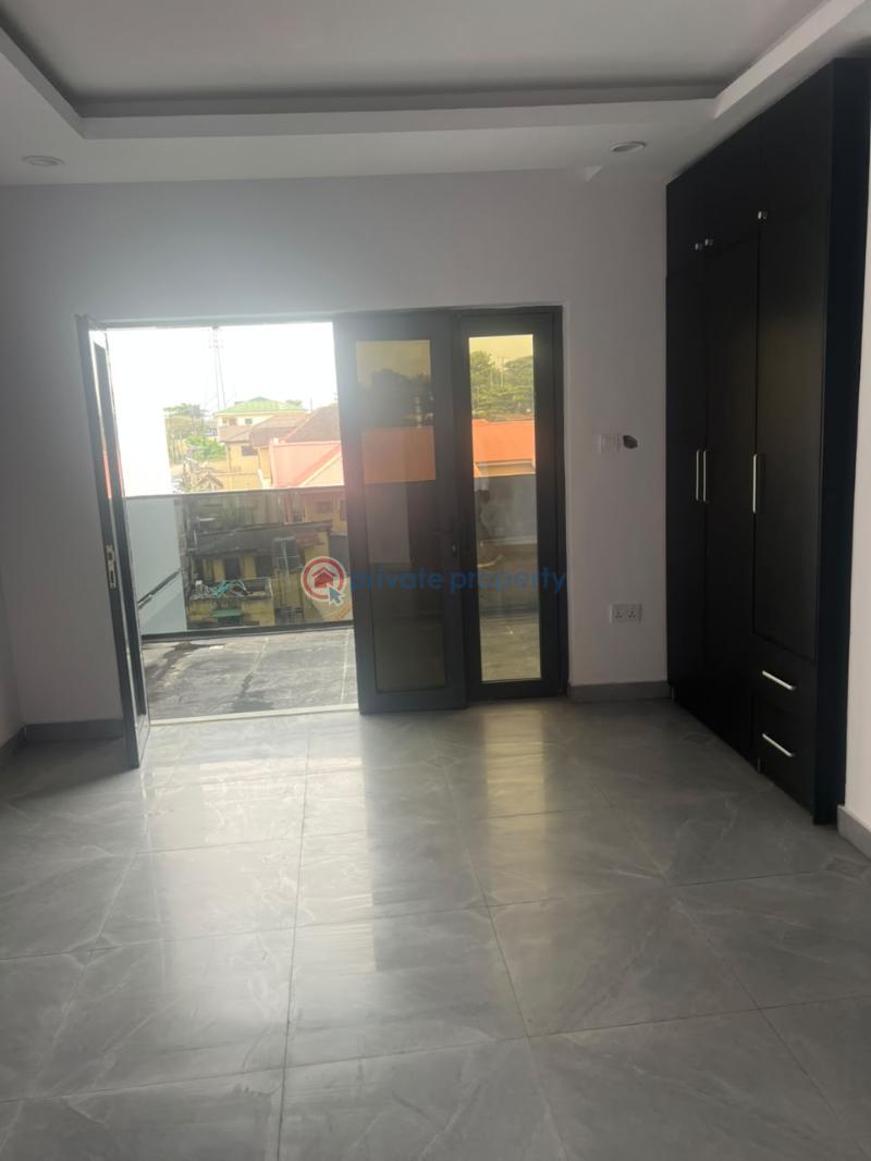 4 bedroom Semi detached Duplex For Sale Ogudu GRA Lagos - 1