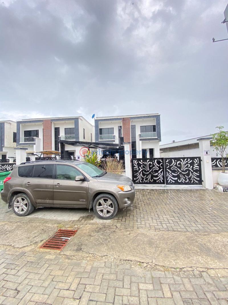 4 bedroom Semi detached Duplex For Sale Ologolo Lekki Lagos - 13